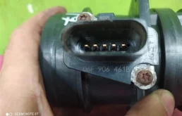 Расходомер для Volkswagen Tiguan 2011 года на фотографиях