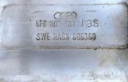 Кронштейн крепления бампера audi a6 c6 4f0807133