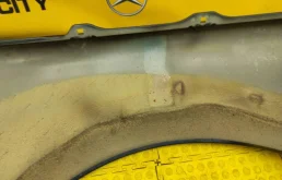 Крыло левое для Mercedes-Benz E class 2000 года на фотографиях