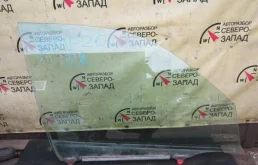 Стекло Toyota Rav4 6810142090 ACA21 1AZ, переднее правое