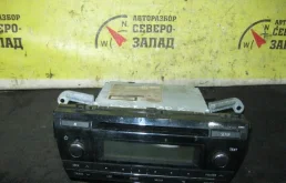 Магнитофон Toyota Corolla 2012 8612002F70 ZRE181 1ZR
