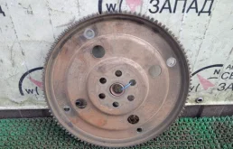 Маховик Mazda 3 FNK519020A BL Z6