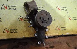 Помпа Toyota Land Cruiser 2011 1610059365 VDJ200 1VDFTV