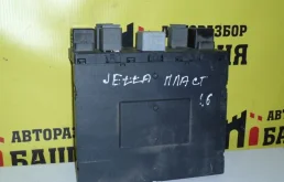 Блок комфорта Volkswagen Jetta 3C0937049AJ