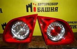 Фонарь внутренний Volkswagen Passat 3C5945093E, левый