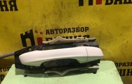 Ручка двери Skoda Octavia 2018 5G0837206N A7 CWVA, передняя правая