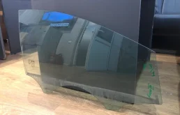 Стекло двери Ford Focus 2012 1742301 3 PNDA, переднее правое