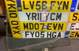Стекло Mazda 3 BK 2008 седан