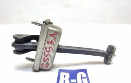 Ограничитель двери Ford Kuga 1 2011
