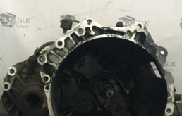 МКПП для Kia Carnival 2002 года на фотографиях