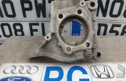 Кулак Volkswagen Passat B6