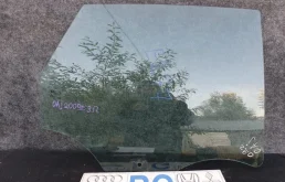 Стекло Opel Astra J 2010 Хэтчбек