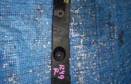 крепление бампера TOYOTA HARRIER GSU31W - R 52575-48020