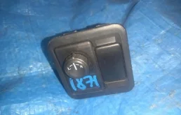 блок управления зеркалами NISSAN SUNNY FB15 QG15DE - 25570BM400