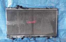 радиатор охлаждения двигателя TOYOTA RAUM EXZ10 5EFE - 16400-11820
