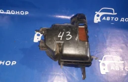 корпус воздушного фильтра NISSAN STAGEA PNM35 VQ35DE - 16528AL500, 16526AL500
