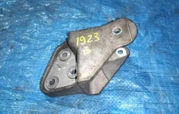 кронштейн опоры двигателя MITSUBISHI GALANT FORTIS CY4A 4B11 R MN168522