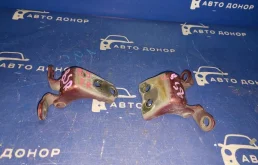петли двери HONDA ACCORD CM2 K24A F 67410-S3N-003ZZ, 67420-SDC-A01ZZ