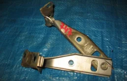 крепление капота VOLKSWAGEN BORA 1J2 - - 1J0823301, 1J0823302A