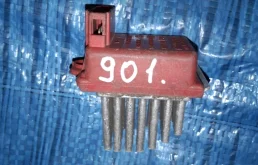 резистор отопителя VOLKSWAGEN PASSAT 3B3 - - 1J0907521