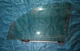 стекло TOYOTA RAV4 ZCA26 - F 68102-42090