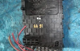 блок предохранителей VOLKSWAGEN PASSAT 3C2 - - 3C0937125
