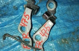 петли двери FORD FOCUS CB4 SHDC, HWDA, HWDB, SHDA, SHDB F 5012179, 5012194