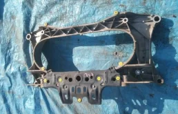 балка под двс TOYOTA MARK X GRX120 4GRFSE F 51201-30130