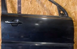 Дверь передняя правая Kia Sportage II рестайлинг (2008—2010) 2009 1K - BLACK PEARL