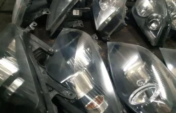 Фара правая для Opel Astra 2007 года на фотографиях