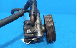 Насос ГУР для Toyota RAV4 на фотографиях