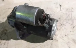 Стартер для Subaru Legacy 2009 года на фотографиях