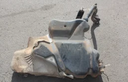 Топливный бак для Skoda Rapid на фотографиях