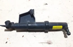 Форсунка стеклоомывателя для Volvo C30 на фотографиях