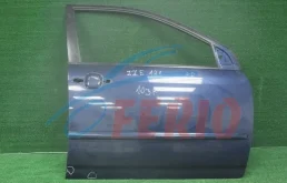 Дверь передняя правая для Toyota Corolla 2003 года на фотографиях