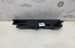 Рамка радиатора правая BMW X6 2013 E71