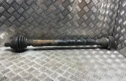 Полуось передняя правая (приводной вал, ШРУС) Volkswagen Passat B6 (2005-2010) бензин 1.6 FSI Механика Седан