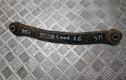 Рычаг поперечный Kia Ceed задний