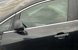 В наличии передняя левая дверь Opel Astra J