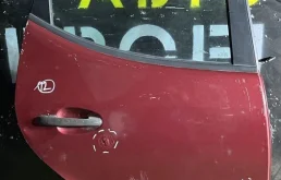 Дверь задняя правая mercedes-benz A-Class(w168)