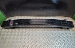 Усилитель заднего бампера на Nissan Juke