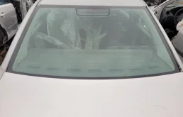 Стекло заднее на Ford Focus 2 рест