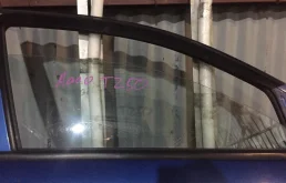 Стекло передней правой двери  Chevrolet aveo т250
