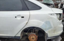 Крыло заднее левое на Ford Focus 3
