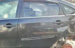 Дверь задняя левая на Nissan Almera G15