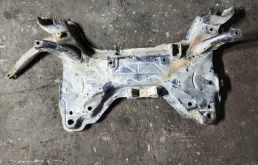 Подрамник передний Peugeot Partner