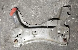 Подрамник Renault Megane 2