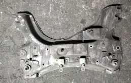 Подрамник Renault Scenic 2