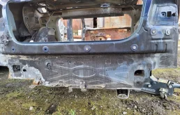 Панель задняя на VW Polo 5 2012 1.6
