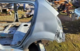 Крыло заднее левое на Renault Sandero 1 2011